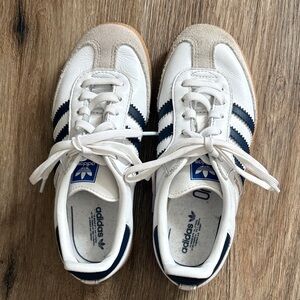 Kids Size 13 K Adidas White and Blue Samba Sneakers